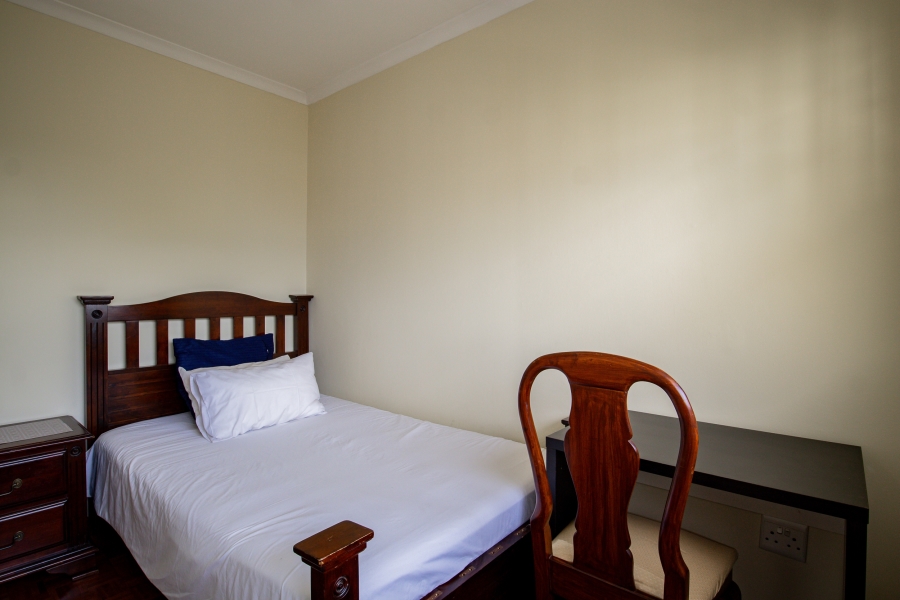 To Let 2 Bedroom Property for Rent in Claremont Western Cape
